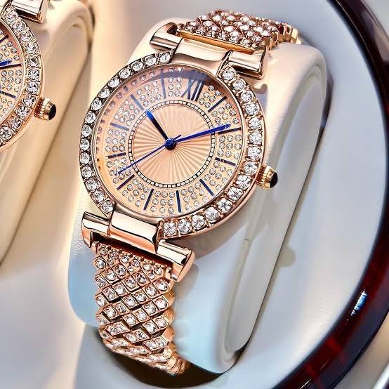 Stylish Ladies Stone Luxury Watch Rose Gold